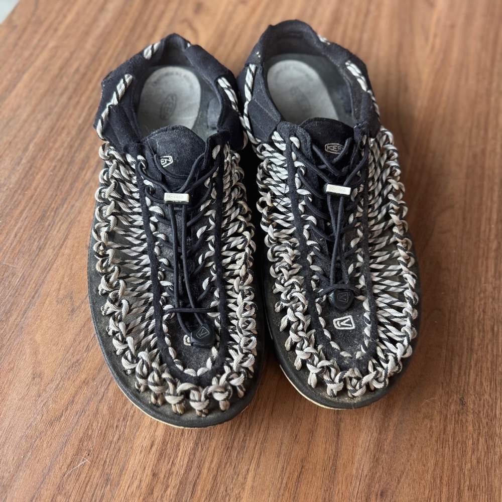 Keen Black and White Woven Shoes